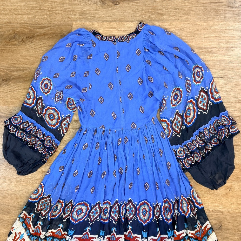 FARM Rio Anika Tiles Long Sleeve Blue Maxi Dress - Picture 9 of 16
